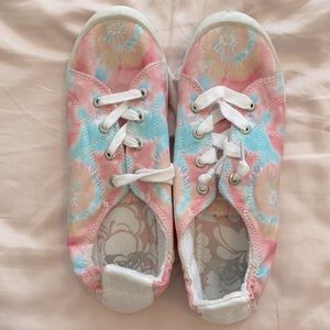Roxy tie dye shoes size 9.5